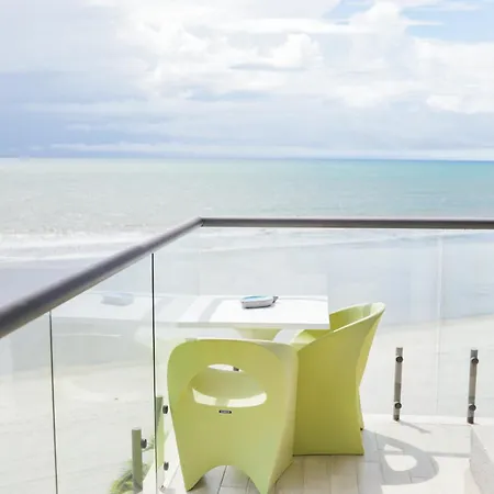 Ventanas Del Mar By Playa Caracol Residences El Quindo Exterior photo