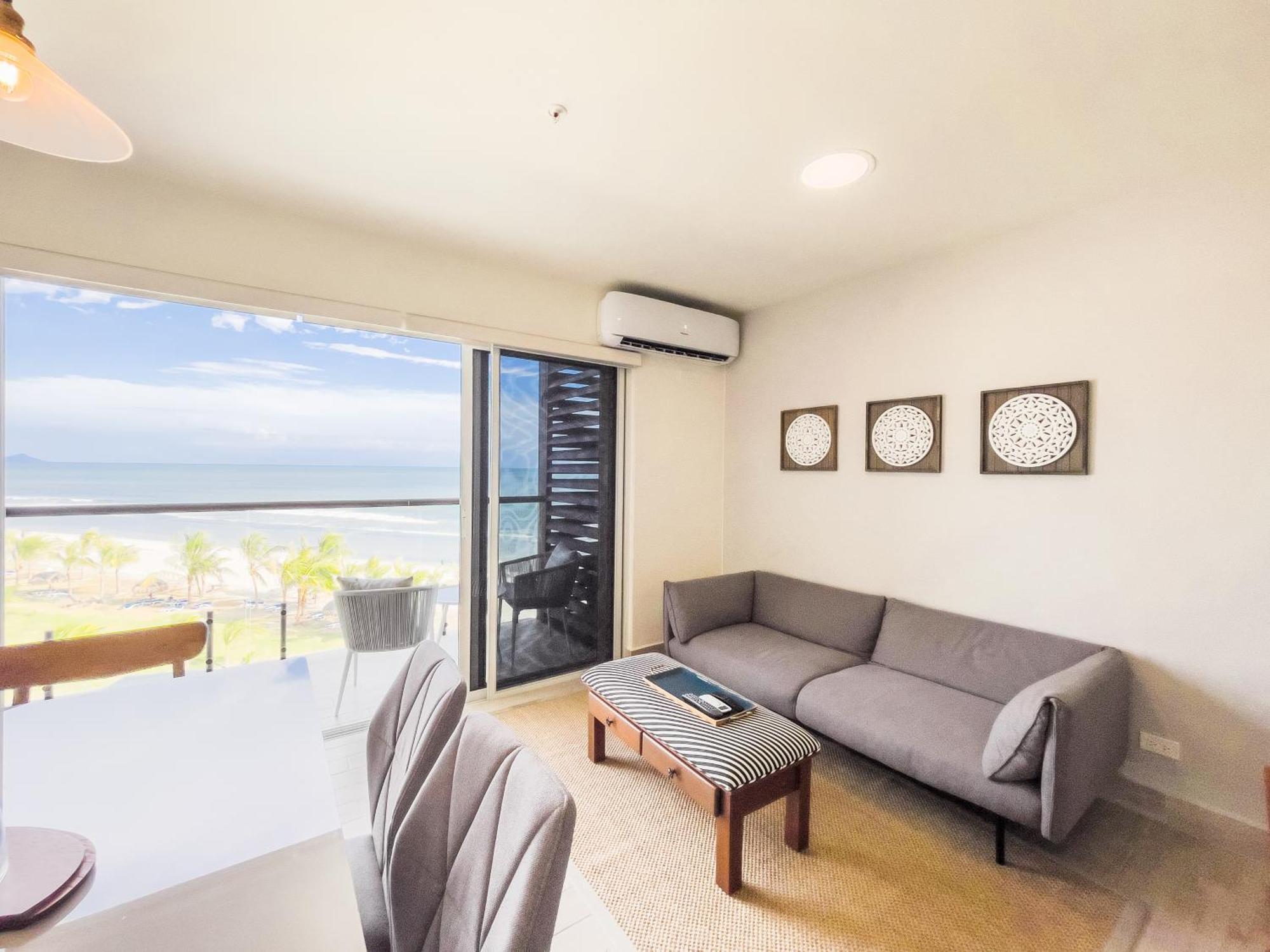 Ventanas Del Mar By Playa Caracol Residences Apartment