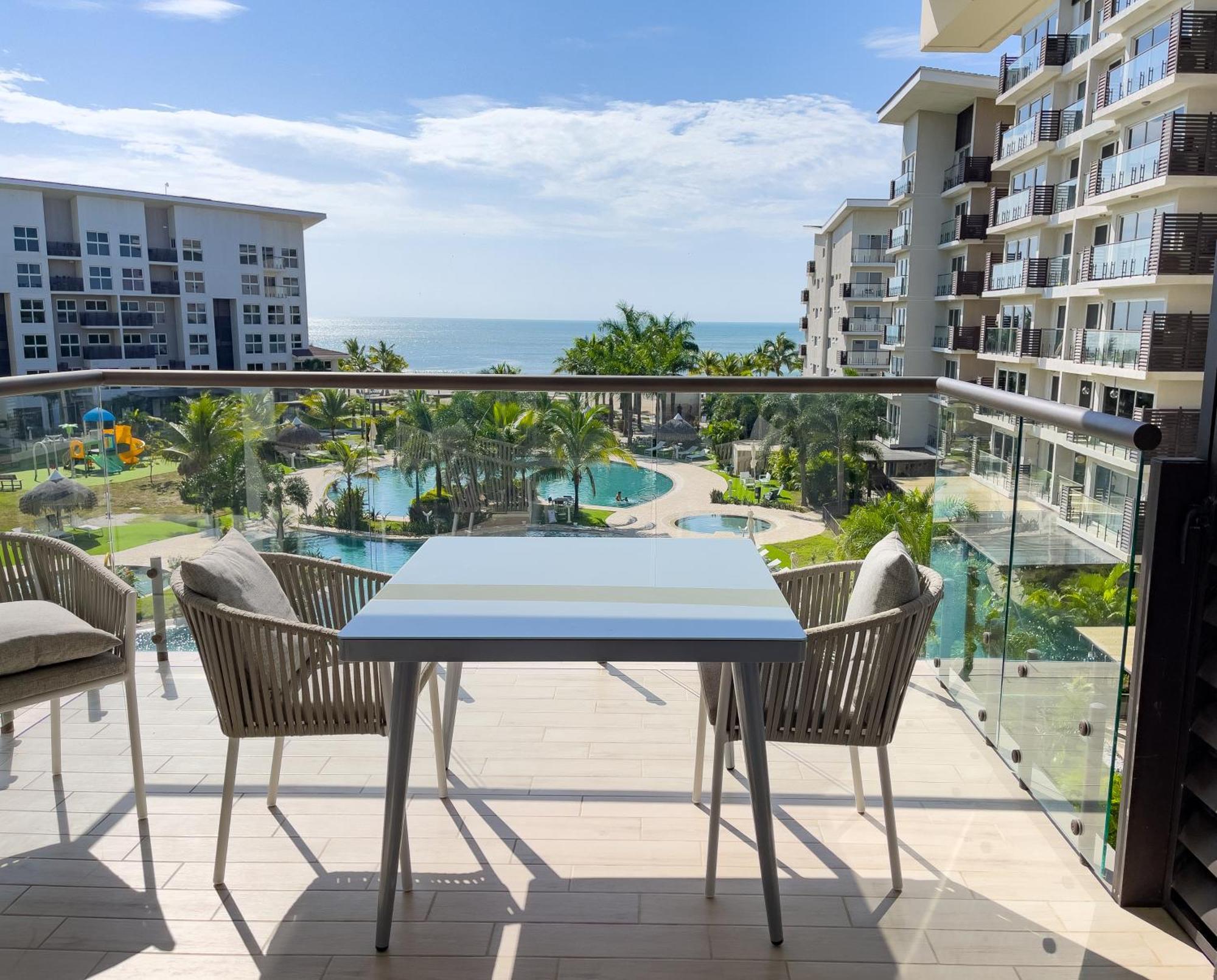 Ventanas Del Mar By Playa Caracol Residences Apartment