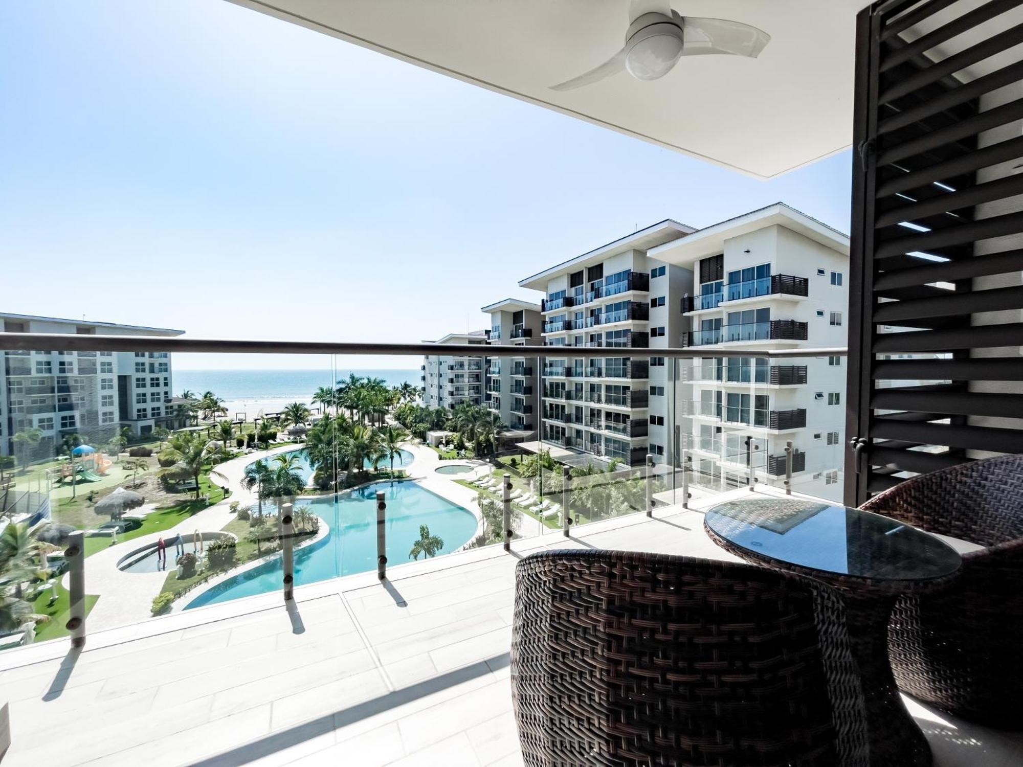 Ventanas Del Mar By Playa Caracol Residences Apartment *